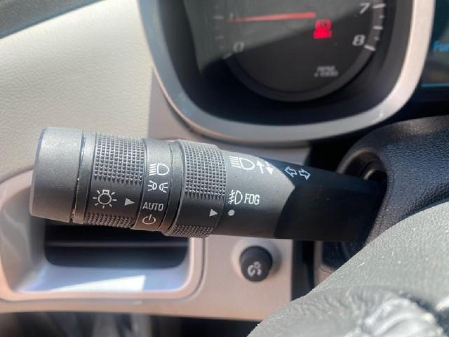 2014 Silver Topaz Metallic /Light Titanium/Jet Black Chevrolet Equinox SUV LT 1 OWNER LOW MILES 28,707 (2GNALCEK2E6) with an 2.4L DOHC 4-Cyl SIDI Spark Ignition DI Engine engine, Automatic transmission, located at 4701 North Dixie Hwy, Pompano Beach, FL, 33064, (954) 422-2889, 26.240938, -80.123474 - OUR WEBPAGE FLORIDACARS1.COM HAS OVER 100 PHOTOS AND FREE CARFAX LINK 2014 Chevrolet Equinox LT 1 OWNER 4 Door Wagon/Sport Utility 2.4L I4 F DOHC 16V Flex Fuel 32 MPG Front Wheel Drive Features ABS Brakes Air Conditioning Alloy Wheels AM/FM Stereo Automatic Transmission Auxiliary Audio Input Bluetoo- Photo#52