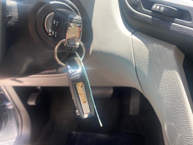 2014 Silver Topaz Metallic /Light Titanium/Jet Black Chevrolet Equinox SUV LT 1 OWNER LOW MILES 28,707 (2GNALCEK2E6) with an 2.4L DOHC 4-Cyl SIDI Spark Ignition DI Engine engine, Automatic transmission, located at 4701 North Dixie Hwy, Pompano Beach, FL, 33064, (954) 422-2889, 26.240938, -80.123474 - OUR WEBPAGE FLORIDACARS1.COM HAS OVER 100 PHOTOS AND FREE CARFAX LINK 2014 Chevrolet Equinox LT 1 OWNER 4 Door Wagon/Sport Utility 2.4L I4 F DOHC 16V Flex Fuel 32 MPG Front Wheel Drive Features ABS Brakes Air Conditioning Alloy Wheels AM/FM Stereo Automatic Transmission Auxiliary Audio Input Bluetoo - Photo#53