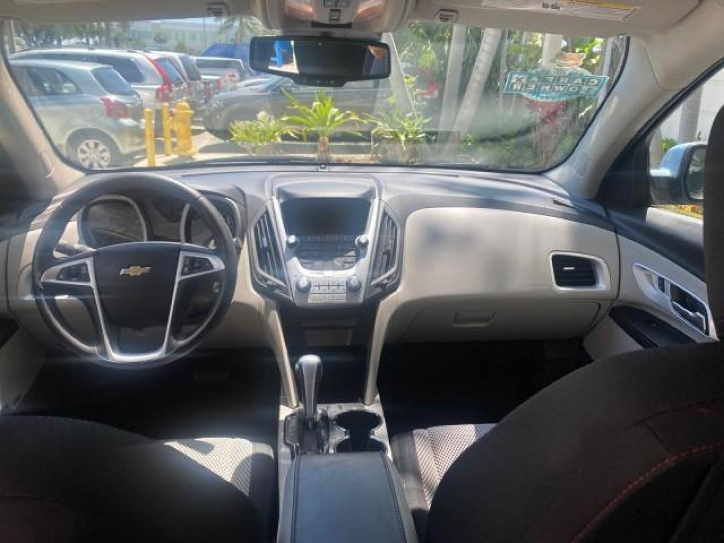 2014 Silver Topaz Metallic /Light Titanium/Jet Black Chevrolet Equinox SUV LT 1 OWNER LOW MILES 28,707 (2GNALCEK2E6) with an 2.4L DOHC 4-Cyl SIDI Spark Ignition DI Engine engine, Automatic transmission, located at 4701 North Dixie Hwy, Pompano Beach, FL, 33064, (954) 422-2889, 26.240938, -80.123474 - OUR WEBPAGE FLORIDACARS1.COM HAS OVER 100 PHOTOS AND FREE CARFAX LINK 2014 Chevrolet Equinox LT 1 OWNER 4 Door Wagon/Sport Utility 2.4L I4 F DOHC 16V Flex Fuel 32 MPG Front Wheel Drive Features ABS Brakes Air Conditioning Alloy Wheels AM/FM Stereo Automatic Transmission Auxiliary Audio Input Bluetoo- Photo#77