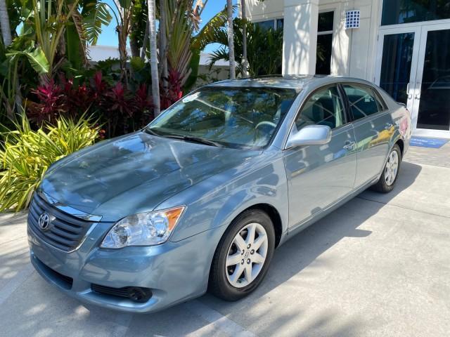 2008 Blue Mirage Metallic /Lt Gray Toyota Avalon XL SUNROOF 1 OWNER LOW MILES 39,358 (4T1BK36B28U) with an 3.5L DOHC EFI 24-Valve V6 Engine engine, Automatic transmission, located at 4701 North Dixie Hwy, Pompano Beach, FL, 33064, (954) 422-2889, 26.240938, -80.123474 - OUR WEBPAGE FLORIDACARS1.COM HAS OVER 100 PHOTOS AND FREE CARFAX LINK 2008 Toyota Avalon XL 1 OWNER Sedan 4 DR 3.5L V6 F DOHC 24V Gasoline 28 MPG Front Wheel Drive Features ABS Brakes Air Conditioning Alloy Wheels AM/FM Stereo Automatic Transmission Auxiliary Audio Input CD Audio Cloth Seats Cruise - Photo#29