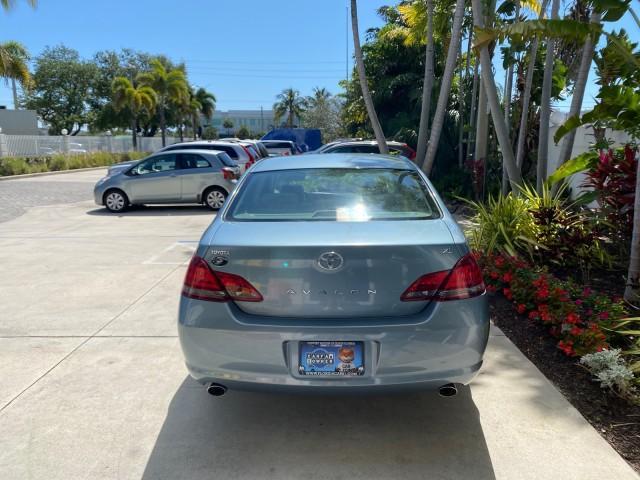 2008 Blue Mirage Metallic /Lt Gray Toyota Avalon XL SUNROOF 1 OWNER LOW MILES 39,358 (4T1BK36B28U) with an 3.5L DOHC EFI 24-Valve V6 Engine engine, Automatic transmission, located at 4701 North Dixie Hwy, Pompano Beach, FL, 33064, (954) 422-2889, 26.240938, -80.123474 - OUR WEBPAGE FLORIDACARS1.COM HAS OVER 100 PHOTOS AND FREE CARFAX LINK 2008 Toyota Avalon XL 1 OWNER Sedan 4 DR 3.5L V6 F DOHC 24V Gasoline 28 MPG Front Wheel Drive Features ABS Brakes Air Conditioning Alloy Wheels AM/FM Stereo Automatic Transmission Auxiliary Audio Input CD Audio Cloth Seats Cruise - Photo#34