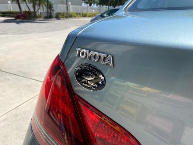 2008 Blue Mirage Metallic /Lt Gray Toyota Avalon XL SUNROOF 1 OWNER LOW MILES 39,358 (4T1BK36B28U) with an 3.5L DOHC EFI 24-Valve V6 Engine engine, Automatic transmission, located at 4701 North Dixie Hwy, Pompano Beach, FL, 33064, (954) 422-2889, 26.240938, -80.123474 - OUR WEBPAGE FLORIDACARS1.COM HAS OVER 100 PHOTOS AND FREE CARFAX LINK 2008 Toyota Avalon XL 1 OWNER Sedan 4 DR 3.5L V6 F DOHC 24V Gasoline 28 MPG Front Wheel Drive Features ABS Brakes Air Conditioning Alloy Wheels AM/FM Stereo Automatic Transmission Auxiliary Audio Input CD Audio Cloth Seats Cruise - Photo#93