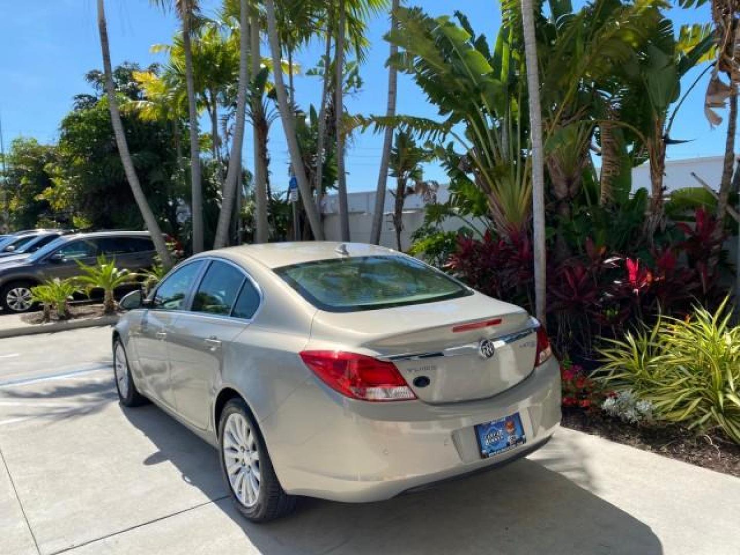 2011 Quicksilver Metallic /Cashmere Buick Regal SEDAN CXL LOW MILES 35,816 (W04GR5EC2B1) with an 2.4L Ecotec DOHC 4-Cyl SIDI Spark Ignition DI Engine engine, Automatic transmission, located at 4701 North Dixie Hwy, Pompano Beach, FL, 33064, (954) 422-2889, 26.240938, -80.123474 - OUR WEBPAGE FLORIDACARS1.COM HAS OVER 100 PHOTOS AND FREE CARFAX LINK 2011 Buick Regal CXL Sedan 4 DR 2.4L I4 F DOHC 16V Gasoline 30 MPG Front Wheel Drive Features ABS Brakes Air Conditioning Alloy Wheels AM/FM Stereo Automatic Transmission Auxiliary Audio Input Bluetooth Technology CD Audio Comfort- Photo#5