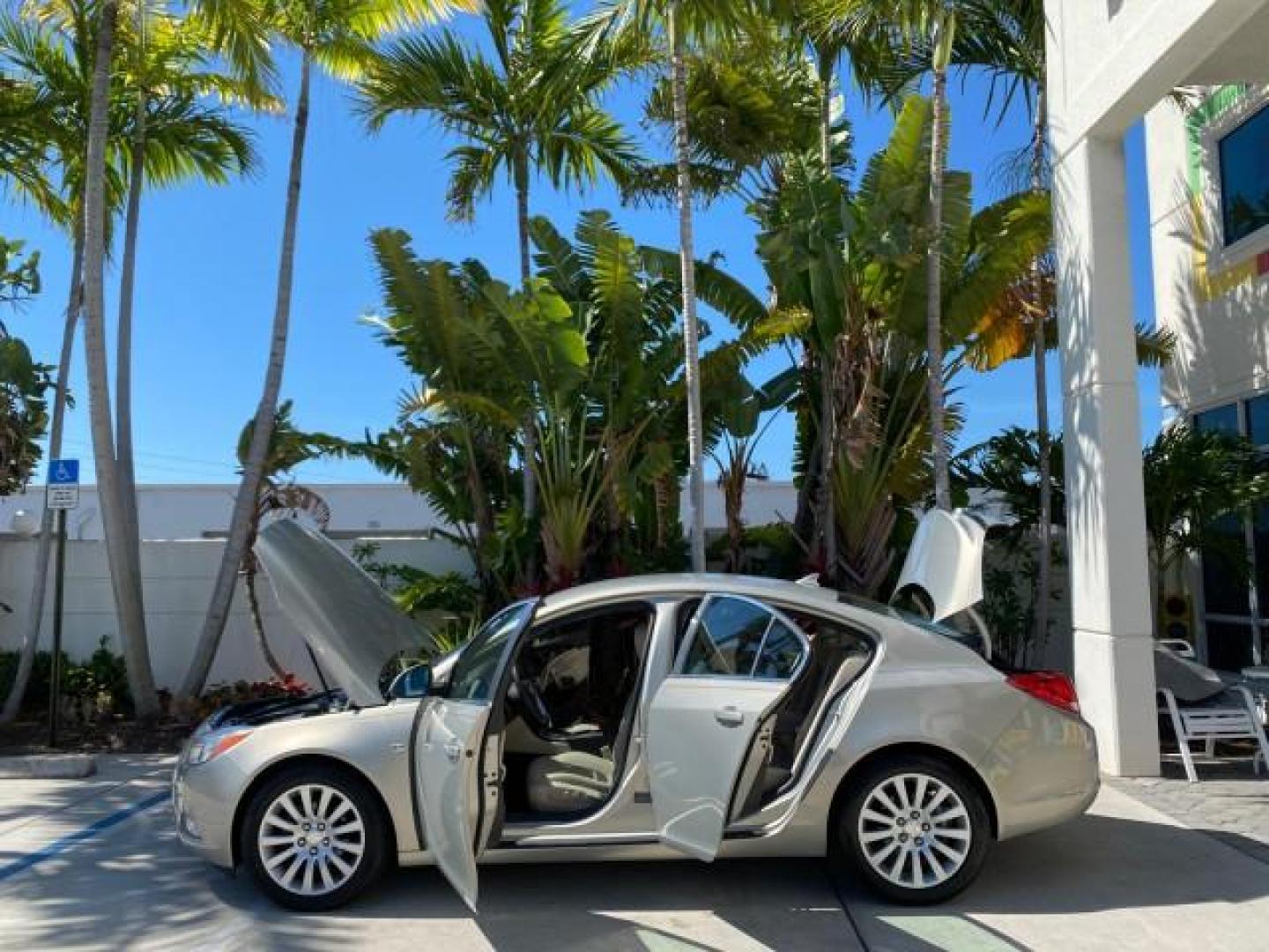 2011 Quicksilver Metallic /Cashmere Buick Regal SEDAN CXL LOW MILES 35,816 (W04GR5EC2B1) with an 2.4L Ecotec DOHC 4-Cyl SIDI Spark Ignition DI Engine engine, Automatic transmission, located at 4701 North Dixie Hwy, Pompano Beach, FL, 33064, (954) 422-2889, 26.240938, -80.123474 - OUR WEBPAGE FLORIDACARS1.COM HAS OVER 100 PHOTOS AND FREE CARFAX LINK 2011 Buick Regal CXL Sedan 4 DR 2.4L I4 F DOHC 16V Gasoline 30 MPG Front Wheel Drive Features ABS Brakes Air Conditioning Alloy Wheels AM/FM Stereo Automatic Transmission Auxiliary Audio Input Bluetooth Technology CD Audio Comfort- Photo#8