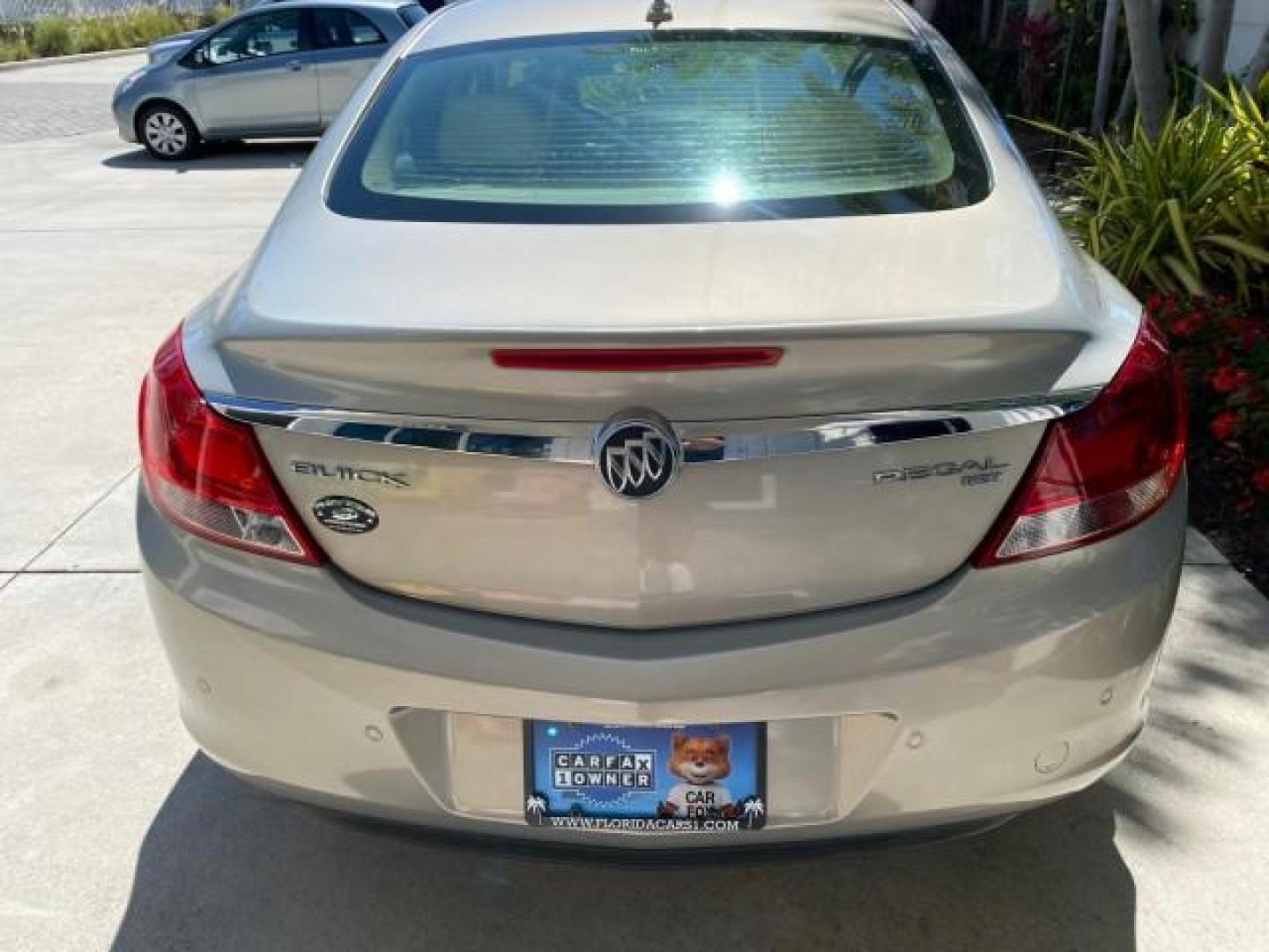 2011 Quicksilver Metallic /Cashmere Buick Regal SEDAN CXL LOW MILES 35,816 (W04GR5EC2B1) with an 2.4L Ecotec DOHC 4-Cyl SIDI Spark Ignition DI Engine engine, Automatic transmission, located at 4701 North Dixie Hwy, Pompano Beach, FL, 33064, (954) 422-2889, 26.240938, -80.123474 - OUR WEBPAGE FLORIDACARS1.COM HAS OVER 100 PHOTOS AND FREE CARFAX LINK 2011 Buick Regal CXL Sedan 4 DR 2.4L I4 F DOHC 16V Gasoline 30 MPG Front Wheel Drive Features ABS Brakes Air Conditioning Alloy Wheels AM/FM Stereo Automatic Transmission Auxiliary Audio Input Bluetooth Technology CD Audio Comfort- Photo#90