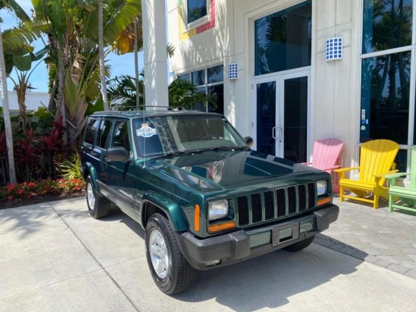 2000 Forest Green Pearl /Agate Jeep Cherokee Sport 1 OWNER 4X4 AC 4.0 6YL (1J4FF48S2YL) with an 4.0L SMFI I6 Power Tech Engine engine, Automatic transmission, located at 4701 North Dixie Hwy, Pompano Beach, FL, 33064, (954) 422-2889, 26.240938, -80.123474 - OUR WEBPAGE FLORIDACARS1.COM HAS OVER 100 PHOTOS AND FREE CARFAX LINK 2000 Jeep Cherokee Sport 4WD 4x4 4 Door Wagon/Sport Utility 4.0L I6 F Gasoline 22 MPG All Wheel Drive Features 4WD/AWD ABS Brakes Air Conditioning AM/FM Stereo Automatic Transmission Cassette Player CD Audio Cloth Seats Cruise Con - Photo#1
