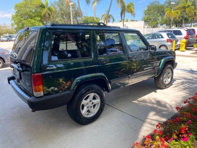 2000 Forest Green Pearl /Agate Jeep Cherokee Sport 1 OWNER 4X4 AC 4.0 6YL (1J4FF48S2YL) with an 4.0L SMFI I6 Power Tech Engine engine, Automatic transmission, located at 4701 North Dixie Hwy, Pompano Beach, FL, 33064, (954) 422-2889, 26.240938, -80.123474 - OUR WEBPAGE FLORIDACARS1.COM HAS OVER 100 PHOTOS AND FREE CARFAX LINK 2000 Jeep Cherokee Sport 4WD 4x4 4 Door Wagon/Sport Utility 4.0L I6 F Gasoline 22 MPG All Wheel Drive Features 4WD/AWD ABS Brakes Air Conditioning AM/FM Stereo Automatic Transmission Cassette Player CD Audio Cloth Seats Cruise Con - Photo#7