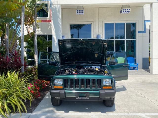 2000 Forest Green Pearl /Agate Jeep Cherokee Sport 1 OWNER 4X4 AC 4.0 6YL (1J4FF48S2YL) with an 4.0L SMFI I6 Power Tech Engine engine, Automatic transmission, located at 4701 North Dixie Hwy, Pompano Beach, FL, 33064, (954) 422-2889, 26.240938, -80.123474 - OUR WEBPAGE FLORIDACARS1.COM HAS OVER 100 PHOTOS AND FREE CARFAX LINK 2000 Jeep Cherokee Sport 4WD 4x4 4 Door Wagon/Sport Utility 4.0L I6 F Gasoline 22 MPG All Wheel Drive Features 4WD/AWD ABS Brakes Air Conditioning AM/FM Stereo Automatic Transmission Cassette Player CD Audio Cloth Seats Cruise Con - Photo#16