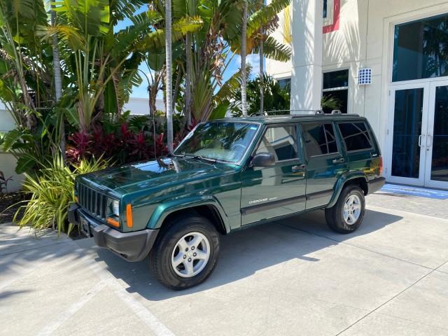 2000 Forest Green Pearl /Agate Jeep Cherokee Sport 1 OWNER 4X4 AC 4.0 6YL (1J4FF48S2YL) with an 4.0L SMFI I6 Power Tech Engine engine, Automatic transmission, located at 4701 North Dixie Hwy, Pompano Beach, FL, 33064, (954) 422-2889, 26.240938, -80.123474 - OUR WEBPAGE FLORIDACARS1.COM HAS OVER 100 PHOTOS AND FREE CARFAX LINK 2000 Jeep Cherokee Sport 4WD 4x4 4 Door Wagon/Sport Utility 4.0L I6 F Gasoline 22 MPG All Wheel Drive Features 4WD/AWD ABS Brakes Air Conditioning AM/FM Stereo Automatic Transmission Cassette Player CD Audio Cloth Seats Cruise Con - Photo#28