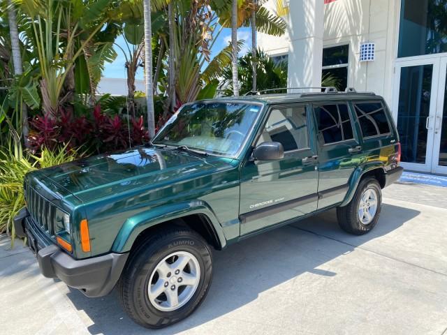 2000 Forest Green Pearl /Agate Jeep Cherokee Sport 1 OWNER 4X4 AC 4.0 6YL (1J4FF48S2YL) with an 4.0L SMFI I6 Power Tech Engine engine, Automatic transmission, located at 4701 North Dixie Hwy, Pompano Beach, FL, 33064, (954) 422-2889, 26.240938, -80.123474 - OUR WEBPAGE FLORIDACARS1.COM HAS OVER 100 PHOTOS AND FREE CARFAX LINK 2000 Jeep Cherokee Sport 4WD 4x4 4 Door Wagon/Sport Utility 4.0L I6 F Gasoline 22 MPG All Wheel Drive Features 4WD/AWD ABS Brakes Air Conditioning AM/FM Stereo Automatic Transmission Cassette Player CD Audio Cloth Seats Cruise Con - Photo#29
