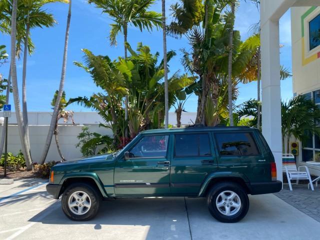 2000 Forest Green Pearl /Agate Jeep Cherokee Sport 1 OWNER 4X4 AC 4.0 6YL (1J4FF48S2YL) with an 4.0L SMFI I6 Power Tech Engine engine, Automatic transmission, located at 4701 North Dixie Hwy, Pompano Beach, FL, 33064, (954) 422-2889, 26.240938, -80.123474 - OUR WEBPAGE FLORIDACARS1.COM HAS OVER 100 PHOTOS AND FREE CARFAX LINK 2000 Jeep Cherokee Sport 4WD 4x4 4 Door Wagon/Sport Utility 4.0L I6 F Gasoline 22 MPG All Wheel Drive Features 4WD/AWD ABS Brakes Air Conditioning AM/FM Stereo Automatic Transmission Cassette Player CD Audio Cloth Seats Cruise Con - Photo#30