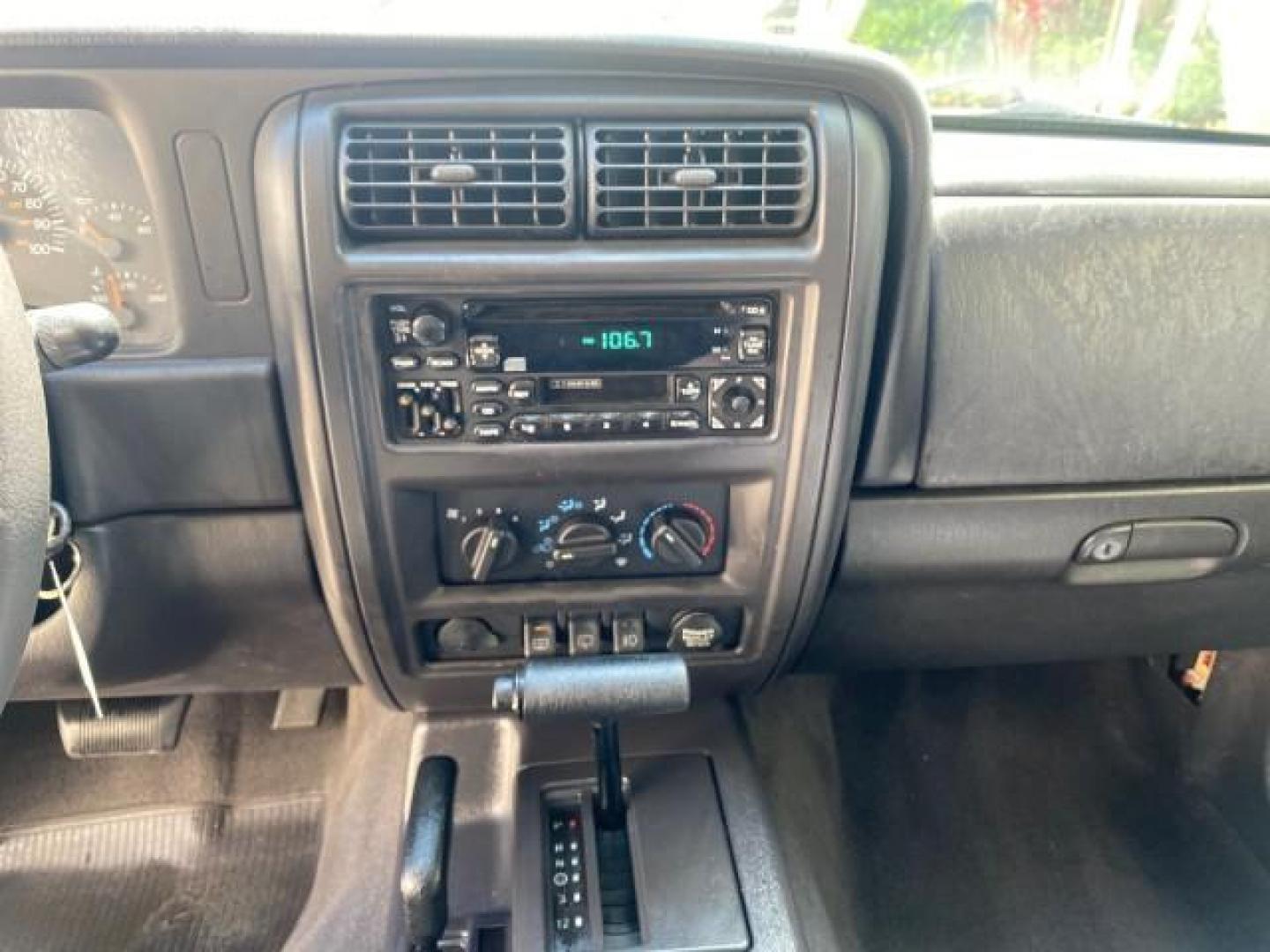 2000 Forest Green Pearl /Agate Jeep Cherokee Sport 1 OWNER 4X4 AC 4.0 6YL (1J4FF48S2YL) with an 4.0L SMFI I6 Power Tech Engine engine, Automatic transmission, located at 4701 North Dixie Hwy, Pompano Beach, FL, 33064, (954) 422-2889, 26.240938, -80.123474 - OUR WEBPAGE FLORIDACARS1.COM HAS OVER 100 PHOTOS AND FREE CARFAX LINK 2000 Jeep Cherokee Sport 4WD 4x4 4 Door Wagon/Sport Utility 4.0L I6 F Gasoline 22 MPG All Wheel Drive Features 4WD/AWD ABS Brakes Air Conditioning AM/FM Stereo Automatic Transmission Cassette Player CD Audio Cloth Seats Cruise Con - Photo#56