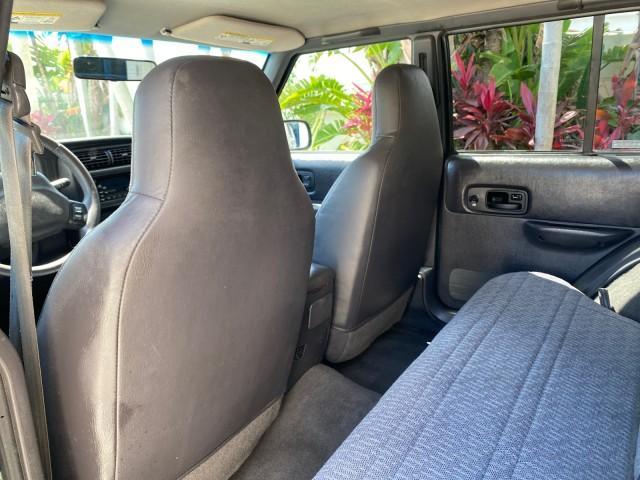 2000 Forest Green Pearl /Agate Jeep Cherokee Sport 1 OWNER 4X4 AC 4.0 6YL (1J4FF48S2YL) with an 4.0L SMFI I6 Power Tech Engine engine, Automatic transmission, located at 4701 North Dixie Hwy, Pompano Beach, FL, 33064, (954) 422-2889, 26.240938, -80.123474 - OUR WEBPAGE FLORIDACARS1.COM HAS OVER 100 PHOTOS AND FREE CARFAX LINK 2000 Jeep Cherokee Sport 4WD 4x4 4 Door Wagon/Sport Utility 4.0L I6 F Gasoline 22 MPG All Wheel Drive Features 4WD/AWD ABS Brakes Air Conditioning AM/FM Stereo Automatic Transmission Cassette Player CD Audio Cloth Seats Cruise Con - Photo#81