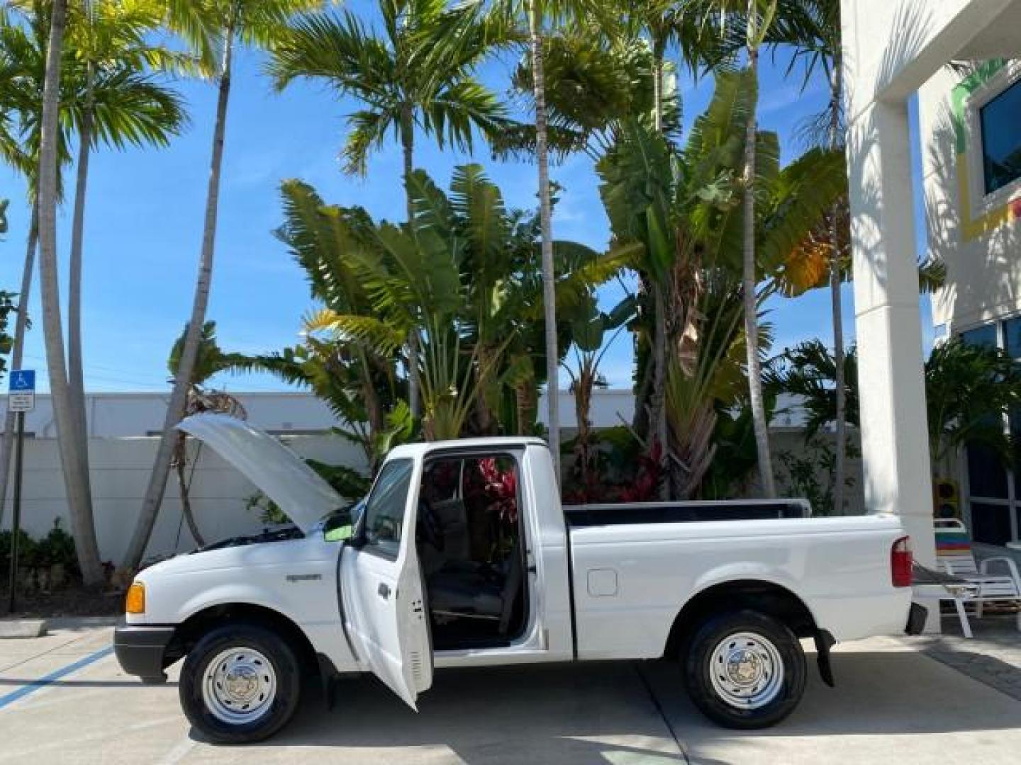 2002 Oxford White /Dark Graphite Ford Ranger Edge 1 OWNER LOW MILES 68,551 (1FTYR10U72P) with an 3.0L SEFI V6 Engine engine, Automatic transmission, located at 4701 North Dixie Hwy, Pompano Beach, FL, 33064, (954) 422-2889, 26.240938, -80.123474 - OUR WEBPAGE FLORIDACARS1.COM HAS OVER 100 PHOTOS AND FREE CARFAX LINK 2002 Ford Ranger Edge 1 OWNER Pickup 3.0L V6 F OHV Gasoline 22 MPG Rear Wheel Drive Features ABS Brakes Air Conditioning AM/FM Stereo Automatic Transmission Bed Liner CD Audio Vinyl Seats 2002 Ford Ranger Edge Regular Cab 2WD is a- Photo#7