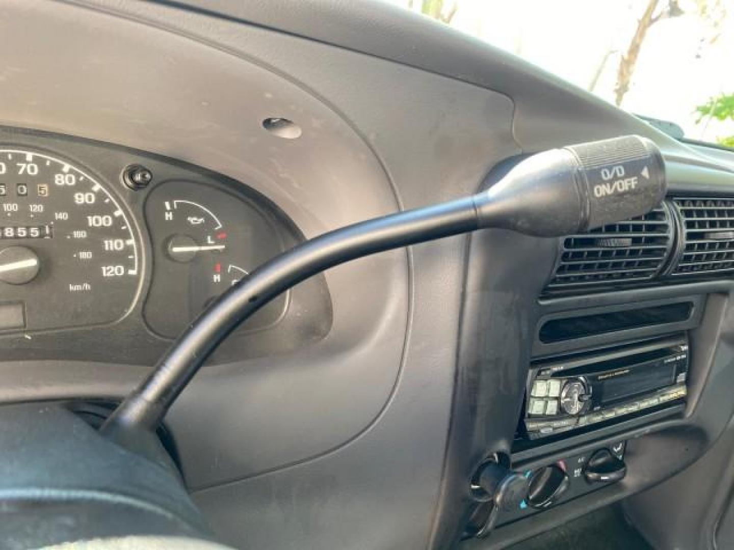 2002 Oxford White /Dark Graphite Ford Ranger Edge 1 OWNER LOW MILES 68,551 (1FTYR10U72P) with an 3.0L SEFI V6 Engine engine, Automatic transmission, located at 4701 North Dixie Hwy, Pompano Beach, FL, 33064, (954) 422-2889, 26.240938, -80.123474 - OUR WEBPAGE FLORIDACARS1.COM HAS OVER 100 PHOTOS AND FREE CARFAX LINK 2002 Ford Ranger Edge 1 OWNER Pickup 3.0L V6 F OHV Gasoline 22 MPG Rear Wheel Drive Features ABS Brakes Air Conditioning AM/FM Stereo Automatic Transmission Bed Liner CD Audio Vinyl Seats 2002 Ford Ranger Edge Regular Cab 2WD is a- Photo#47
