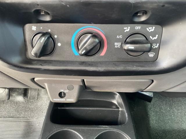 2002 Oxford White /Dark Graphite Ford Ranger Edge 1 OWNER LOW MILES 68,551 (1FTYR10U72P) with an 3.0L SEFI V6 Engine engine, Automatic transmission, located at 4701 North Dixie Hwy, Pompano Beach, FL, 33064, (954) 422-2889, 26.240938, -80.123474 - OUR WEBPAGE FLORIDACARS1.COM HAS OVER 100 PHOTOS AND FREE CARFAX LINK 2002 Ford Ranger Edge 1 OWNER Pickup 3.0L V6 F OHV Gasoline 22 MPG Rear Wheel Drive Features ABS Brakes Air Conditioning AM/FM Stereo Automatic Transmission Bed Liner CD Audio Vinyl Seats 2002 Ford Ranger Edge Regular Cab 2WD is a - Photo#56