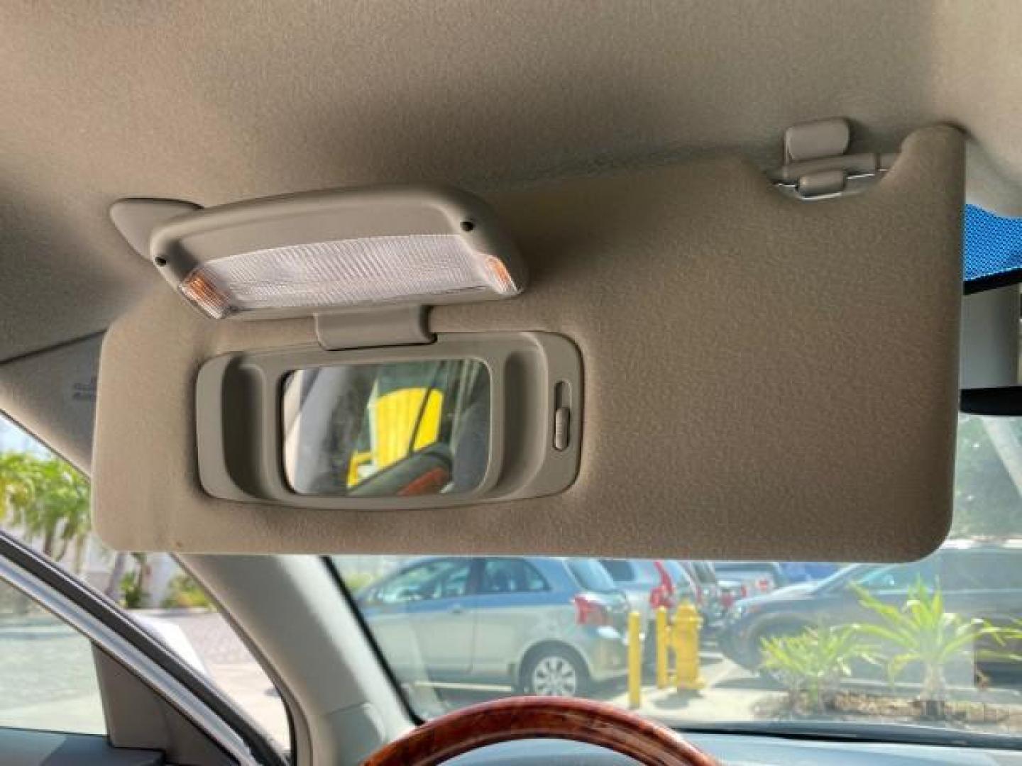 2007 Titanium Metallic /Graphite Toyota Avalon SUNROOF Limited LOW MILES 48,568 (4T1BK36B57U) with an 3.5L DOHC EFI 24-Valve V6 Engine engine, Automatic transmission, located at 4701 North Dixie Hwy, Pompano Beach, FL, 33064, (954) 422-2889, 26.240938, -80.123474 - OUR WEBPAGE FLORIDACARS1.COM HAS OVER 100 PHOTOS AND FREE CARFAX LINK 2007 Toyota Avalon LIMITED Sedan 4 DR 3.5L V6 F DOHC 24V Gasoline 28 MPG Front Wheel Drive Features A/C Seat(s) ABS Brakes Air Conditioning Alloy Wheels AM/FM Stereo Automatic Transmission Auxiliary Audio Input Cassette Player CD- Photo#70