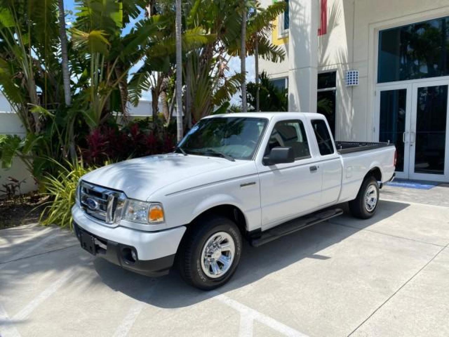 2011 Oxford White /Medium Dark Flint Ford Ranger X CAB XLT LOW MILES 44,686 (1FTKR4EE4BP) with an 4.0L SOHC V6 Engine engine, Automatic transmission, located at 4701 North Dixie Hwy, Pompano Beach, FL, 33064, (954) 422-2889, 26.240938, -80.123474 - OUR WEBPAGE FLORIDACARS1.COM HAS OVER 100 PHOTOS AND FREE CARFAX LINK 2011 Ford Ranger XLT 4 Door Extended Cab Pickup 4.0L V6 F SOHC 16V Gasoline 21 MPG Rear Wheel Drive Features ABS Brakes Air Conditioning AM/FM Stereo Automatic Transmission Auxiliary Audio Input Bed Liner CD Audio Cloth Seats Crui- Photo#28