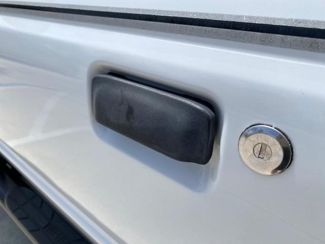 2011 Oxford White /Medium Dark Flint Ford Ranger XLT LOW MILES 44,686 (1FTKR4EE4BP) with an 4.0L SOHC V6 Engine engine, Automatic transmission, located at 4701 North Dixie Hwy, Pompano Beach, FL, 33064, (954) 422-2889, 26.240938, -80.123474 - OUR WEBPAGE FLORIDACARS1.COM HAS OVER 100 PHOTOS AND FREE CARFAX LINK 2011 Ford Ranger XLT 4 Door Extended Cab Pickup 4.0L V6 F SOHC 16V Gasoline 21 MPG Rear Wheel Drive Features ABS Brakes Air Conditioning AM/FM Stereo Automatic Transmission Auxiliary Audio Input Bed Liner CD Audio Cloth Seats Crui - Photo#40