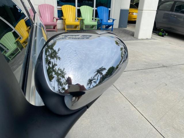2008 Lunar Grey /Champagne Jaguar S-TYPE 3.0 1 OWNER LOW MILES 27,291 (SAJWA01A58F) with an 3.0L DOHC MPFI 24-Valve V6 Engine engine, Automatic transmission, located at 4701 North Dixie Hwy, Pompano Beach, FL, 33064, (954) 422-2889, 26.240938, -80.123474 - OUR WEBPAGE FLORIDACARS1.COM HAS OVER 100 PHOTOS AND FREE CARFAX LINK 2008 Jaguar S-Type 3.0 1 OWNER Sedan 4 DR 3.0L V6 F DOHC 24V Gasoline 28 MPG Rear Wheel Drive Features ABS Brakes Air Conditioning Alloy Wheels AM/FM Stereo Automatic Transmission CD Audio Cruise Control Front Seat Heaters Leather - Photo#40