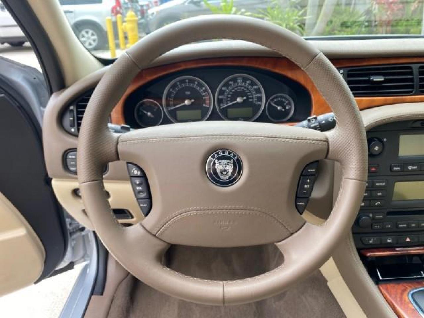 2008 Lunar Grey /Champagne Jaguar S-TYPE 3.0 1 OWNER LOW MILES 27,291 (SAJWA01A58F) with an 3.0L DOHC MPFI 24-Valve V6 Engine engine, Automatic transmission, located at 4701 North Dixie Hwy, Pompano Beach, FL, 33064, (954) 422-2889, 26.240938, -80.123474 - OUR WEBPAGE FLORIDACARS1.COM HAS OVER 100 PHOTOS AND FREE CARFAX LINK 2008 Jaguar S-Type 3.0 1 OWNER Sedan 4 DR 3.0L V6 F DOHC 24V Gasoline 28 MPG Rear Wheel Drive Features ABS Brakes Air Conditioning Alloy Wheels AM/FM Stereo Automatic Transmission CD Audio Cruise Control Front Seat Heaters Leather- Photo#49