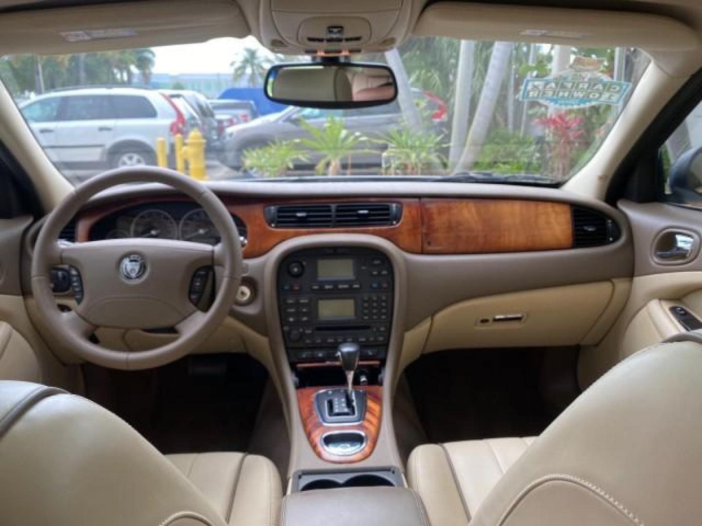 2008 Lunar Grey /Champagne Jaguar S-TYPE 3.0 1 OWNER LOW MILES 27,291 (SAJWA01A58F) with an 3.0L DOHC MPFI 24-Valve V6 Engine engine, Automatic transmission, located at 4701 North Dixie Hwy, Pompano Beach, FL, 33064, (954) 422-2889, 26.240938, -80.123474 - OUR WEBPAGE FLORIDACARS1.COM HAS OVER 100 PHOTOS AND FREE CARFAX LINK 2008 Jaguar S-Type 3.0 1 OWNER Sedan 4 DR 3.0L V6 F DOHC 24V Gasoline 28 MPG Rear Wheel Drive Features ABS Brakes Air Conditioning Alloy Wheels AM/FM Stereo Automatic Transmission CD Audio Cruise Control Front Seat Heaters Leather- Photo#87