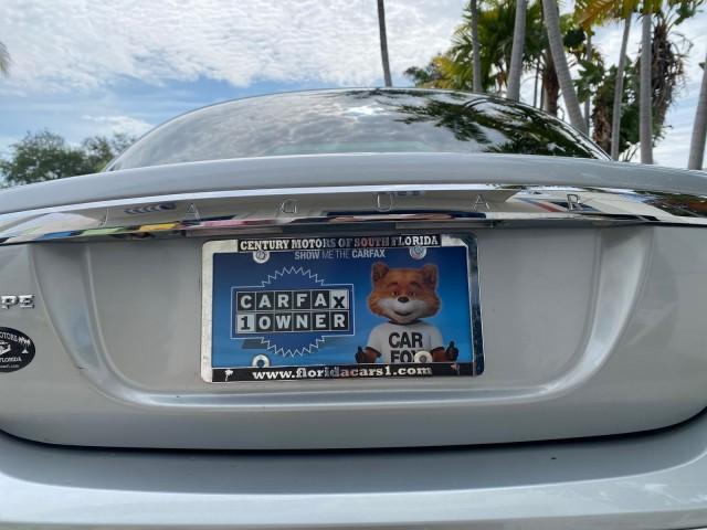 2008 Lunar Grey /Champagne Jaguar S-TYPE 3.0 1 OWNER LOW MILES 27,291 (SAJWA01A58F) with an 3.0L DOHC MPFI 24-Valve V6 Engine engine, Automatic transmission, located at 4701 North Dixie Hwy, Pompano Beach, FL, 33064, (954) 422-2889, 26.240938, -80.123474 - OUR WEBPAGE FLORIDACARS1.COM HAS OVER 100 PHOTOS AND FREE CARFAX LINK 2008 Jaguar S-Type 3.0 1 OWNER Sedan 4 DR 3.0L V6 F DOHC 24V Gasoline 28 MPG Rear Wheel Drive Features ABS Brakes Air Conditioning Alloy Wheels AM/FM Stereo Automatic Transmission CD Audio Cruise Control Front Seat Heaters Leather - Photo#97