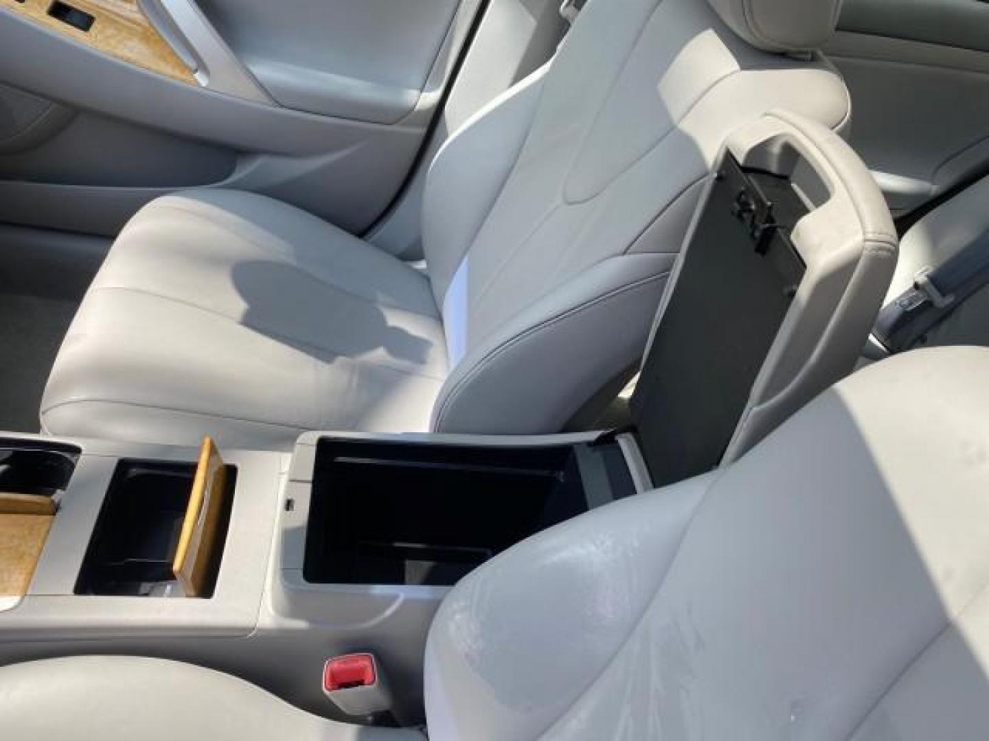 2007 Titanium Metallic /Ash Toyota Camry XLE LOW MILES 15,752 1 OWNER (4T1BK46K37U) with an 3.5L DOHC MPFI VVT-i 24-Valve V6 Engine engine, Automatic transmission, located at 4701 North Dixie Hwy, Pompano Beach, FL, 33064, (954) 422-2889, 26.240938, -80.123474 - OUR WEBPAGE FLORIDACARS1.COM HAS OVER 100 PHOTOS AND FREE CARFAX LINK 2007 Toyota Camry XLE 1 OWNER Sedan 4 DR 3.5L V6 F DOHC 24V Gasoline 31 MPG Front Wheel Drive Features ABS Brakes Air Conditioning Alloy Wheels AM/FM Stereo Automatic Transmission Auxiliary Audio Input Bluetooth Technology CD Audi- Photo#64