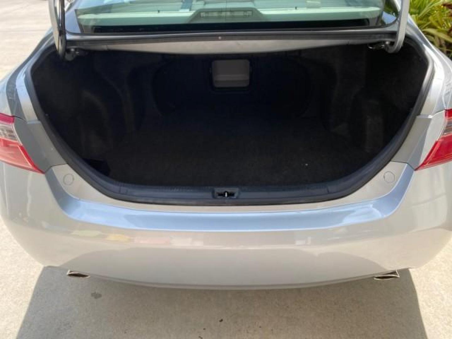 2007 Titanium Metallic /Ash Toyota Camry XLE LOW MILES 15,752 1 OWNER (4T1BK46K37U) with an 3.5L DOHC MPFI VVT-i 24-Valve V6 Engine engine, Automatic transmission, located at 4701 North Dixie Hwy, Pompano Beach, FL, 33064, (954) 422-2889, 26.240938, -80.123474 - OUR WEBPAGE FLORIDACARS1.COM HAS OVER 100 PHOTOS AND FREE CARFAX LINK 2007 Toyota Camry XLE 1 OWNER Sedan 4 DR 3.5L V6 F DOHC 24V Gasoline 31 MPG Front Wheel Drive Features ABS Brakes Air Conditioning Alloy Wheels AM/FM Stereo Automatic Transmission Auxiliary Audio Input Bluetooth Technology CD Audi- Photo#94
