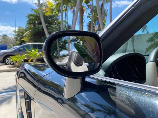 2008 Carbon Flash /Light Titanium Saturn Sky Red Line Carbon Flash SE 5 SPD (1G8MJ35X88Y) with an Turbocharged And Intercooled Ecotec 2.0L VVT DOHC 4-Cyl Aluminum Engine engine, Manual transmission, located at 4701 North Dixie Hwy, Pompano Beach, FL, 33064, (954) 422-2889, 26.240938, -80.123474 - OUR WEBPAGE FLORIDACARS1.COM HAS OVER 100 PHOTOS AND FREE CARFAX LINK 2008 Saturn SKY Red Line Carbon Flash SE Convertible 2.0L I4 F DOHC Gasoline 31 MPG Rear Wheel Drive Features ABS Brakes Air Conditioning Alloy Wheels AM/FM Stereo Auxiliary Audio Input CD Audio Cruise Control Leather Seats Manual - Photo#57