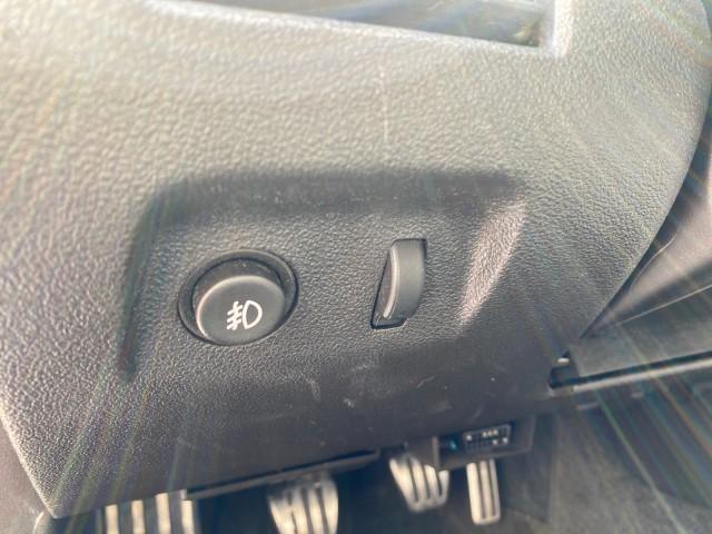 2008 Carbon Flash /Light Titanium Saturn Sky Red Line Carbon Flash SE 5 SPD (1G8MJ35X88Y) with an Turbocharged And Intercooled Ecotec 2.0L VVT DOHC 4-Cyl Aluminum Engine engine, Manual transmission, located at 4701 North Dixie Hwy, Pompano Beach, FL, 33064, (954) 422-2889, 26.240938, -80.123474 - OUR WEBPAGE FLORIDACARS1.COM HAS OVER 100 PHOTOS AND FREE CARFAX LINK 2008 Saturn SKY Red Line Carbon Flash SE Convertible 2.0L I4 F DOHC Gasoline 31 MPG Rear Wheel Drive Features ABS Brakes Air Conditioning Alloy Wheels AM/FM Stereo Auxiliary Audio Input CD Audio Cruise Control Leather Seats Manual - Photo#73