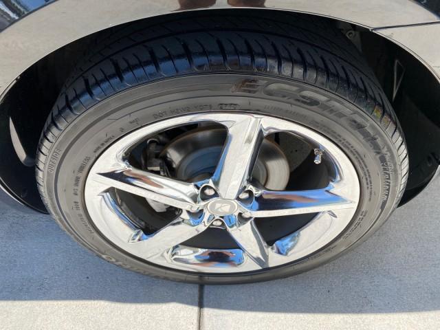 2008 Carbon Flash /Light Titanium Saturn Sky Red Line Carbon Flash SE 5 SPD (1G8MJ35X88Y) with an Turbocharged And Intercooled Ecotec 2.0L VVT DOHC 4-Cyl Aluminum Engine engine, Manual transmission, located at 4701 North Dixie Hwy, Pompano Beach, FL, 33064, (954) 422-2889, 26.240938, -80.123474 - OUR WEBPAGE FLORIDACARS1.COM HAS OVER 100 PHOTOS AND FREE CARFAX LINK 2008 Saturn SKY Red Line Carbon Flash SE Convertible 2.0L I4 F DOHC Gasoline 31 MPG Rear Wheel Drive Features ABS Brakes Air Conditioning Alloy Wheels AM/FM Stereo Auxiliary Audio Input CD Audio Cruise Control Leather Seats Manual - Photo#96
