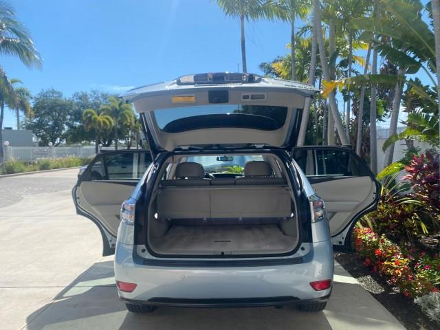 2011 Cerulean Blue Metallic /Light Gray Lexus RX 350 SUV LOW MILES 55,895 1 OWNER (2T2ZK1BAXBC) with an 3.5L DOHC SFI 24-Valve V6 Engine engine, Automatic transmission, located at 4701 North Dixie Hwy, Pompano Beach, FL, 33064, (954) 422-2889, 26.240938, -80.123474 - OUR WEBPAGE FLORIDACARS1.COM HAS OVER 100 PHOTOS AND FREE CARFAX LINK 2011 Lexus RX 350 1 OWNER 4 Door Wagon/Sport Utility 3.5L V6 F DOHC 24V Gasoline 25 MPG Front Wheel Drive Features A/C Seat(s) ABS Brakes Air Conditioning Alloy Wheels AM/FM Stereo Automatic Transmission Auxiliary Audio Input Blue - Photo#15