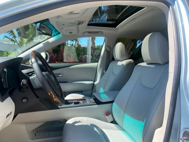 2011 Cerulean Blue Metallic /Light Gray Lexus RX 350 SUV LOW MILES 55,895 1 OWNER (2T2ZK1BAXBC) with an 3.5L DOHC SFI 24-Valve V6 Engine engine, Automatic transmission, located at 4701 North Dixie Hwy, Pompano Beach, FL, 33064, (954) 422-2889, 26.240938, -80.123474 - OUR WEBPAGE FLORIDACARS1.COM HAS OVER 100 PHOTOS AND FREE CARFAX LINK 2011 Lexus RX 350 1 OWNER 4 Door Wagon/Sport Utility 3.5L V6 F DOHC 24V Gasoline 25 MPG Front Wheel Drive Features A/C Seat(s) ABS Brakes Air Conditioning Alloy Wheels AM/FM Stereo Automatic Transmission Auxiliary Audio Input Blue - Photo#43