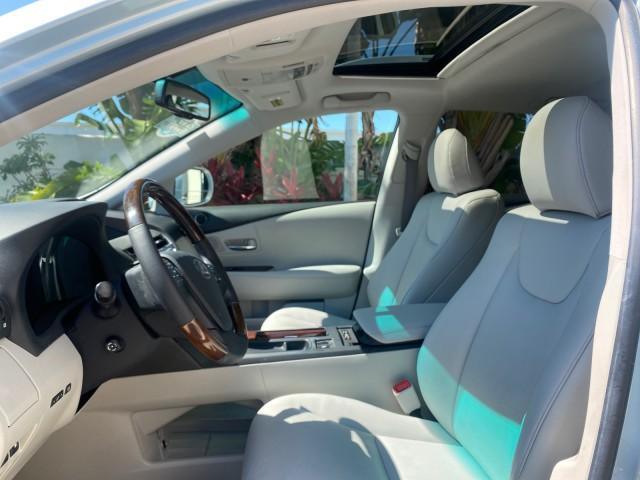 2011 Cerulean Blue Metallic /Light Gray Lexus RX 350 SUV LOW MILES 55,895 1 OWNER (2T2ZK1BAXBC) with an 3.5L DOHC SFI 24-Valve V6 Engine engine, Automatic transmission, located at 4701 North Dixie Hwy, Pompano Beach, FL, 33064, (954) 422-2889, 26.240938, -80.123474 - OUR WEBPAGE FLORIDACARS1.COM HAS OVER 100 PHOTOS AND FREE CARFAX LINK 2011 Lexus RX 350 1 OWNER 4 Door Wagon/Sport Utility 3.5L V6 F DOHC 24V Gasoline 25 MPG Front Wheel Drive Features A/C Seat(s) ABS Brakes Air Conditioning Alloy Wheels AM/FM Stereo Automatic Transmission Auxiliary Audio Input Blue - Photo#44