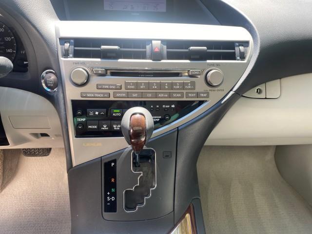 2011 Cerulean Blue Metallic /Light Gray Lexus RX 350 SUV LOW MILES 55,895 1 OWNER (2T2ZK1BAXBC) with an 3.5L DOHC SFI 24-Valve V6 Engine engine, Automatic transmission, located at 4701 North Dixie Hwy, Pompano Beach, FL, 33064, (954) 422-2889, 26.240938, -80.123474 - OUR WEBPAGE FLORIDACARS1.COM HAS OVER 100 PHOTOS AND FREE CARFAX LINK 2011 Lexus RX 350 1 OWNER 4 Door Wagon/Sport Utility 3.5L V6 F DOHC 24V Gasoline 25 MPG Front Wheel Drive Features A/C Seat(s) ABS Brakes Air Conditioning Alloy Wheels AM/FM Stereo Automatic Transmission Auxiliary Audio Input Blue - Photo#59