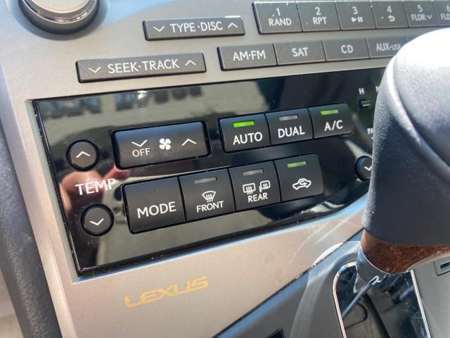 2011 Cerulean Blue Metallic /Light Gray Lexus RX 350 SUV LOW MILES 55,895 1 OWNER (2T2ZK1BAXBC) with an 3.5L DOHC SFI 24-Valve V6 Engine engine, Automatic transmission, located at 4701 North Dixie Hwy, Pompano Beach, FL, 33064, (954) 422-2889, 26.240938, -80.123474 - OUR WEBPAGE FLORIDACARS1.COM HAS OVER 100 PHOTOS AND FREE CARFAX LINK 2011 Lexus RX 350 1 OWNER 4 Door Wagon/Sport Utility 3.5L V6 F DOHC 24V Gasoline 25 MPG Front Wheel Drive Features A/C Seat(s) ABS Brakes Air Conditioning Alloy Wheels AM/FM Stereo Automatic Transmission Auxiliary Audio Input Blue - Photo#62