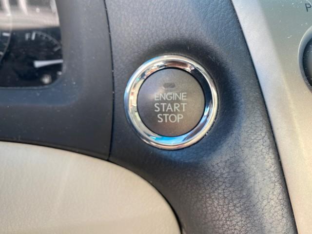 2011 Cerulean Blue Metallic /Light Gray Lexus RX 350 SUV LOW MILES 55,895 1 OWNER (2T2ZK1BAXBC) with an 3.5L DOHC SFI 24-Valve V6 Engine engine, Automatic transmission, located at 4701 North Dixie Hwy, Pompano Beach, FL, 33064, (954) 422-2889, 26.240938, -80.123474 - OUR WEBPAGE FLORIDACARS1.COM HAS OVER 100 PHOTOS AND FREE CARFAX LINK 2011 Lexus RX 350 1 OWNER 4 Door Wagon/Sport Utility 3.5L V6 F DOHC 24V Gasoline 25 MPG Front Wheel Drive Features A/C Seat(s) ABS Brakes Air Conditioning Alloy Wheels AM/FM Stereo Automatic Transmission Auxiliary Audio Input Blue - Photo#69