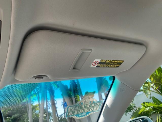 2011 Cerulean Blue Metallic /Light Gray Lexus RX 350 SUV LOW MILES 55,895 1 OWNER (2T2ZK1BAXBC) with an 3.5L DOHC SFI 24-Valve V6 Engine engine, Automatic transmission, located at 4701 North Dixie Hwy, Pompano Beach, FL, 33064, (954) 422-2889, 26.240938, -80.123474 - OUR WEBPAGE FLORIDACARS1.COM HAS OVER 100 PHOTOS AND FREE CARFAX LINK 2011 Lexus RX 350 1 OWNER 4 Door Wagon/Sport Utility 3.5L V6 F DOHC 24V Gasoline 25 MPG Front Wheel Drive Features A/C Seat(s) ABS Brakes Air Conditioning Alloy Wheels AM/FM Stereo Automatic Transmission Auxiliary Audio Input Blue - Photo#75