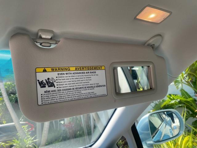 2011 Cerulean Blue Metallic /Light Gray Lexus RX 350 SUV LOW MILES 55,895 1 OWNER (2T2ZK1BAXBC) with an 3.5L DOHC SFI 24-Valve V6 Engine engine, Automatic transmission, located at 4701 North Dixie Hwy, Pompano Beach, FL, 33064, (954) 422-2889, 26.240938, -80.123474 - OUR WEBPAGE FLORIDACARS1.COM HAS OVER 100 PHOTOS AND FREE CARFAX LINK 2011 Lexus RX 350 1 OWNER 4 Door Wagon/Sport Utility 3.5L V6 F DOHC 24V Gasoline 25 MPG Front Wheel Drive Features A/C Seat(s) ABS Brakes Air Conditioning Alloy Wheels AM/FM Stereo Automatic Transmission Auxiliary Audio Input Blue - Photo#76