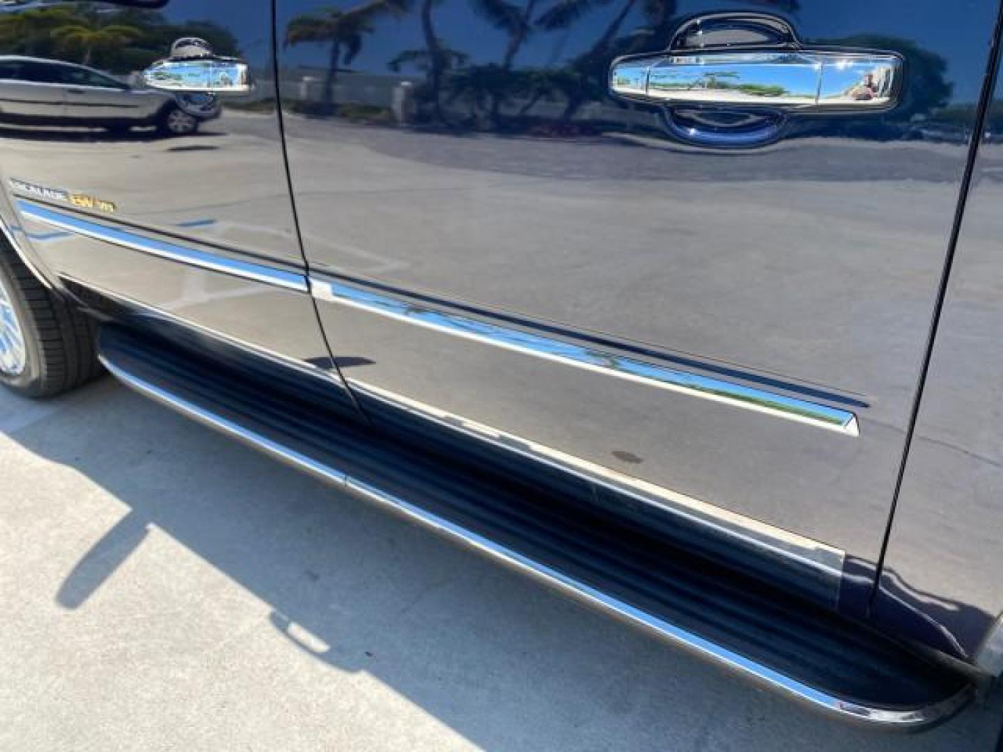 2007 Blue Chip /Cocoa/Very Light Cashmere Cadillac Escalade ESV SUNROOF AWD LOW MILES 47,118 (1GYFK66827R) with an 6.2L Vortec 1000 VVT V8 SFI Engine engine, Automatic transmission, located at 4701 North Dixie Hwy, Pompano Beach, FL, 33064, (954) 422-2889, 26.240938, -80.123474 - OUR WEBPAGE FLORIDACARS1.COM HAS OVER 100 PHOTOS AND FREE CARFAX LINK 2007 Cadillac Escalade ESV 4WD 4 Door Wagon/Sport Utility 6.2L V8 F Gasoline 19 MPG All Wheel Drive Features 20 Inch Plus Wheels 4WD/AWD A/C Seat(s) ABS Brakes Air Conditioning Alloy Wheels AM/FM Stereo Automatic Transmission Blue - Photo#42