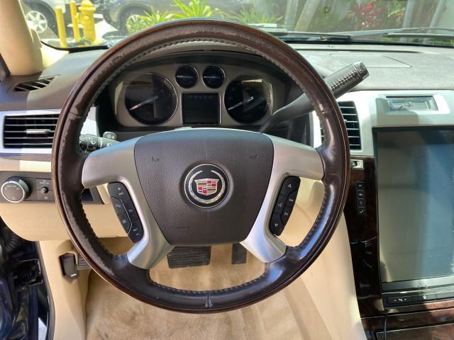 2007 Blue Chip /Cocoa/Very Light Cashmere Cadillac Escalade ESV SUNROOF AWD LOW MILES 47,118 (1GYFK66827R) with an 6.2L Vortec 1000 VVT V8 SFI Engine engine, Automatic transmission, located at 4701 North Dixie Hwy, Pompano Beach, FL, 33064, (954) 422-2889, 26.240938, -80.123474 - OUR WEBPAGE FLORIDACARS1.COM HAS OVER 100 PHOTOS AND FREE CARFAX LINK 2007 Cadillac Escalade ESV 4WD 4 Door Wagon/Sport Utility 6.2L V8 F Gasoline 19 MPG All Wheel Drive Features 20 Inch Plus Wheels 4WD/AWD A/C Seat(s) ABS Brakes Air Conditioning Alloy Wheels AM/FM Stereo Automatic Transmission Blue - Photo#50