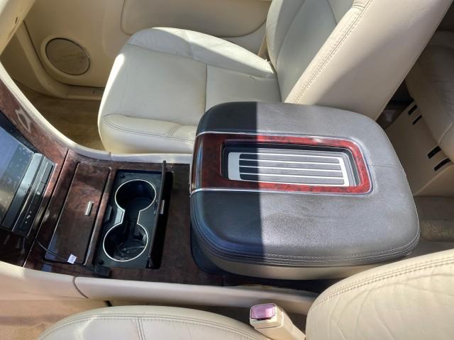 2007 Blue Chip /Cocoa/Very Light Cashmere Cadillac Escalade ESV SUNROOF AWD LOW MILES 47,118 (1GYFK66827R) with an 6.2L Vortec 1000 VVT V8 SFI Engine engine, Automatic transmission, located at 4701 North Dixie Hwy, Pompano Beach, FL, 33064, (954) 422-2889, 26.240938, -80.123474 - OUR WEBPAGE FLORIDACARS1.COM HAS OVER 100 PHOTOS AND FREE CARFAX LINK 2007 Cadillac Escalade ESV 4WD 4 Door Wagon/Sport Utility 6.2L V8 F Gasoline 19 MPG All Wheel Drive Features 20 Inch Plus Wheels 4WD/AWD A/C Seat(s) ABS Brakes Air Conditioning Alloy Wheels AM/FM Stereo Automatic Transmission Blue - Photo#63