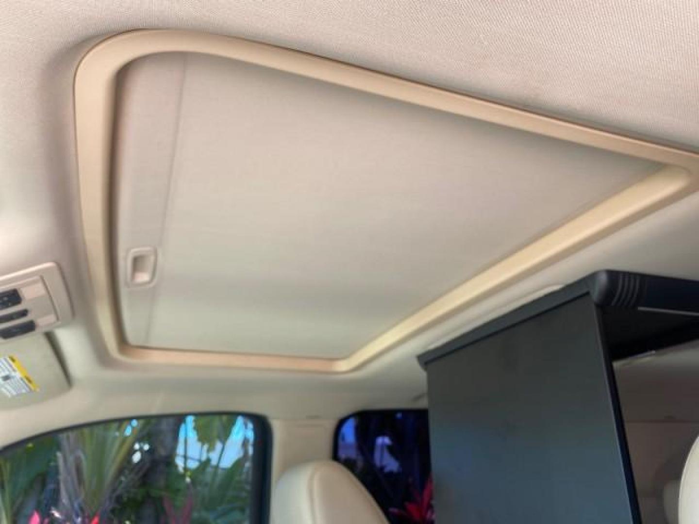 2007 Blue Chip /Cocoa/Very Light Cashmere Cadillac Escalade ESV SUNROOF AWD LOW MILES 47,118 (1GYFK66827R) with an 6.2L Vortec 1000 VVT V8 SFI Engine engine, Automatic transmission, located at 4701 North Dixie Hwy, Pompano Beach, FL, 33064, (954) 422-2889, 26.240938, -80.123474 - OUR WEBPAGE FLORIDACARS1.COM HAS OVER 100 PHOTOS AND FREE CARFAX LINK 2007 Cadillac Escalade ESV 4WD 4 Door Wagon/Sport Utility 6.2L V8 F Gasoline 19 MPG All Wheel Drive Features 20 Inch Plus Wheels 4WD/AWD A/C Seat(s) ABS Brakes Air Conditioning Alloy Wheels AM/FM Stereo Automatic Transmission Blue - Photo#74