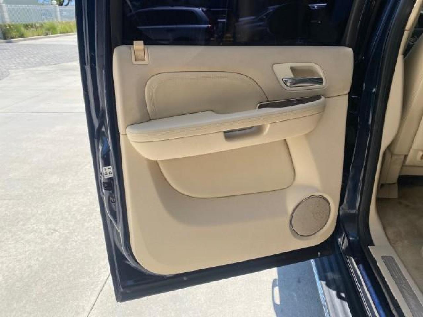 2007 Blue Chip /Cocoa/Very Light Cashmere Cadillac Escalade ESV SUNROOF AWD LOW MILES 47,118 (1GYFK66827R) with an 6.2L Vortec 1000 VVT V8 SFI Engine engine, Automatic transmission, located at 4701 North Dixie Hwy, Pompano Beach, FL, 33064, (954) 422-2889, 26.240938, -80.123474 - OUR WEBPAGE FLORIDACARS1.COM HAS OVER 100 PHOTOS AND FREE CARFAX LINK 2007 Cadillac Escalade ESV 4WD 4 Door Wagon/Sport Utility 6.2L V8 F Gasoline 19 MPG All Wheel Drive Features 20 Inch Plus Wheels 4WD/AWD A/C Seat(s) ABS Brakes Air Conditioning Alloy Wheels AM/FM Stereo Automatic Transmission Blue - Photo#77