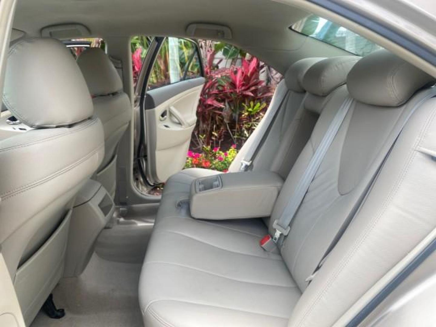2009 Desert Sand Metallic /Bisque Toyota Camry LE LOW MILES 18,727 1 OWNER (4T1BE46K59U) with an 2.4L DOHC VVT-i 16-Valve 4-Cyl Engine engine, Automatic transmission, located at 4701 North Dixie Hwy, Pompano Beach, FL, 33064, (954) 422-2889, 26.240938, -80.123474 - OUR WEBPAGE FLORIDACARS1.COM HAS OVER 100 PHOTOS AND FREE CARFAX LINK 2009 Toyota Camry LE 1 OWNER Sedan 4 DR 2.4L I4 F DOHC 16V Gasoline 31 MPG Front Wheel Drive Features ABS Brakes Air Conditioning AM/FM Stereo Automatic Transmission Auxiliary Audio Input CD Audio Cruise Control Leather Seats Over - Photo#14
