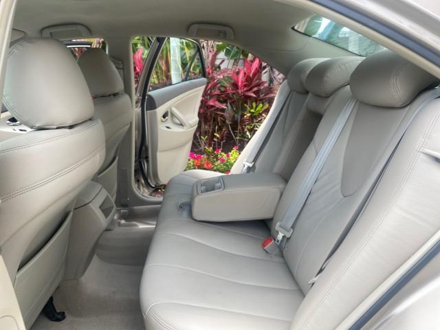 2009 Desert Sand Metallic /Bisque Toyota Camry LE LOW MILES 18,727 1 OWNER (4T1BE46K59U) with an 2.4L DOHC VVT-i 16-Valve 4-Cyl Engine engine, Automatic transmission, located at 4701 North Dixie Hwy, Pompano Beach, FL, 33064, (954) 422-2889, 26.240938, -80.123474 - OUR WEBPAGE FLORIDACARS1.COM HAS OVER 100 PHOTOS AND FREE CARFAX LINK 2009 Toyota Camry LE 1 OWNER Sedan 4 DR 2.4L I4 F DOHC 16V Gasoline 31 MPG Front Wheel Drive Features ABS Brakes Air Conditioning AM/FM Stereo Automatic Transmission Auxiliary Audio Input CD Audio Cruise Control Leather Seats Over - Photo#14