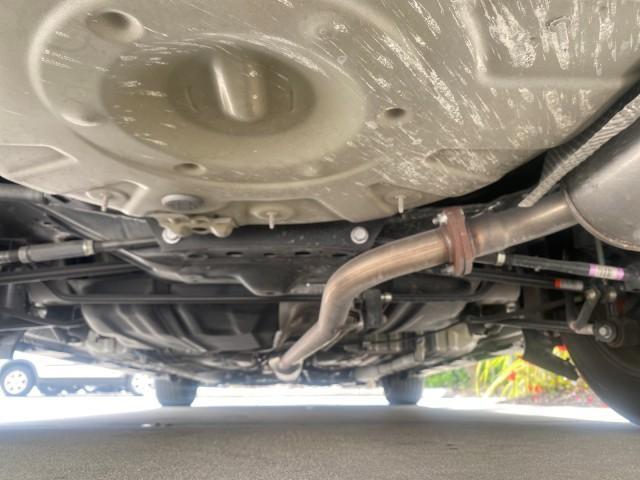 2009 Desert Sand Metallic /Bisque Toyota Camry LE LOW MILES 18,727 1 OWNER (4T1BE46K59U) with an 2.4L DOHC VVT-i 16-Valve 4-Cyl Engine engine, Automatic transmission, located at 4701 North Dixie Hwy, Pompano Beach, FL, 33064, (954) 422-2889, 26.240938, -80.123474 - OUR WEBPAGE FLORIDACARS1.COM HAS OVER 100 PHOTOS AND FREE CARFAX LINK 2009 Toyota Camry LE 1 OWNER Sedan 4 DR 2.4L I4 F DOHC 16V Gasoline 31 MPG Front Wheel Drive Features ABS Brakes Air Conditioning AM/FM Stereo Automatic Transmission Auxiliary Audio Input CD Audio Cruise Control Leather Seats Over - Photo#22