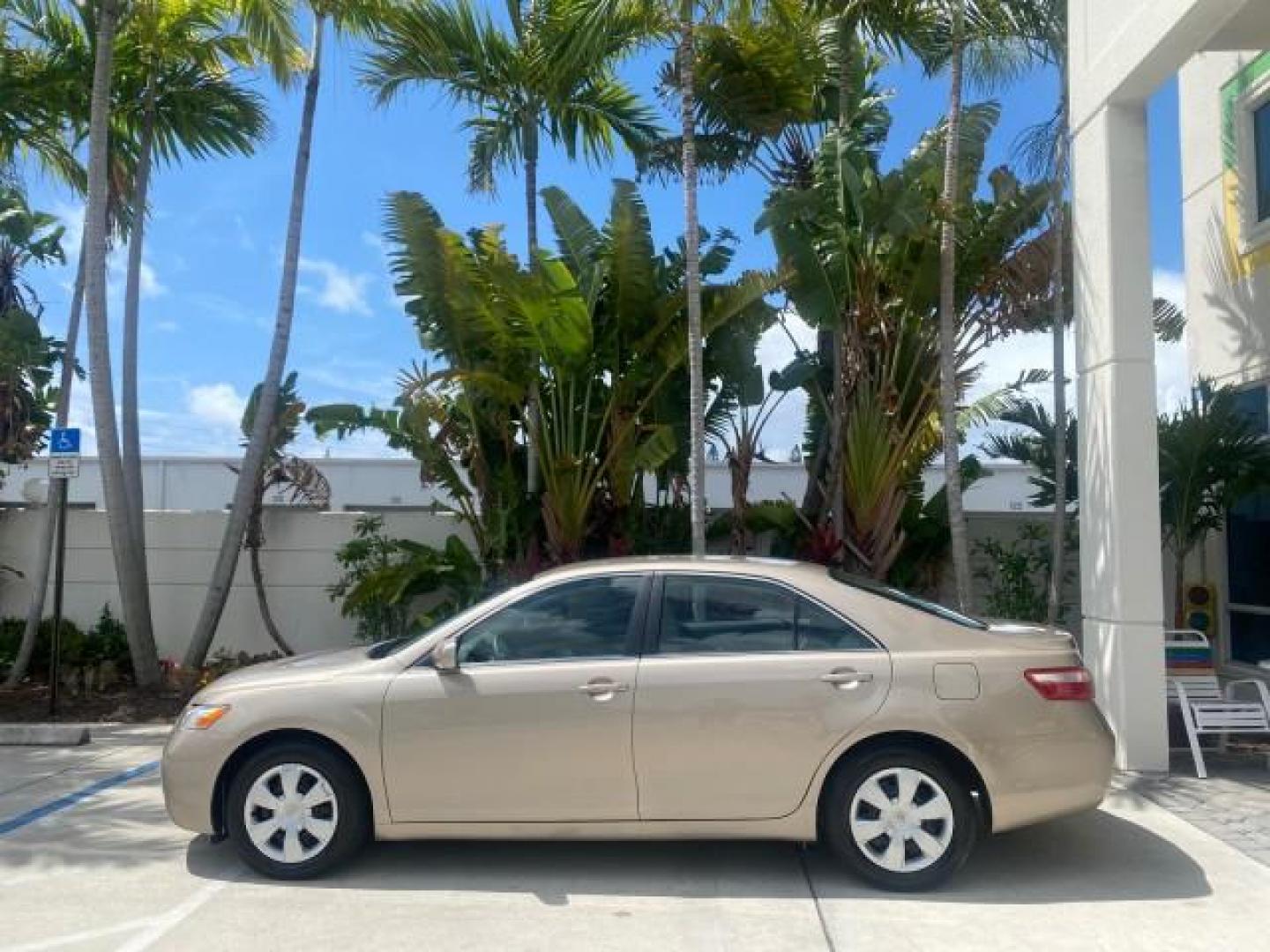 2009 Desert Sand Metallic /Bisque Toyota Camry LE LOW MILES 18,727 1 OWNER (4T1BE46K59U) with an 2.4L DOHC VVT-i 16-Valve 4-Cyl Engine engine, Automatic transmission, located at 4701 North Dixie Hwy, Pompano Beach, FL, 33064, (954) 422-2889, 26.240938, -80.123474 - OUR WEBPAGE FLORIDACARS1.COM HAS OVER 100 PHOTOS AND FREE CARFAX LINK 2009 Toyota Camry LE 1 OWNER Sedan 4 DR 2.4L I4 F DOHC 16V Gasoline 31 MPG Front Wheel Drive Features ABS Brakes Air Conditioning AM/FM Stereo Automatic Transmission Auxiliary Audio Input CD Audio Cruise Control Leather Seats Over - Photo#30