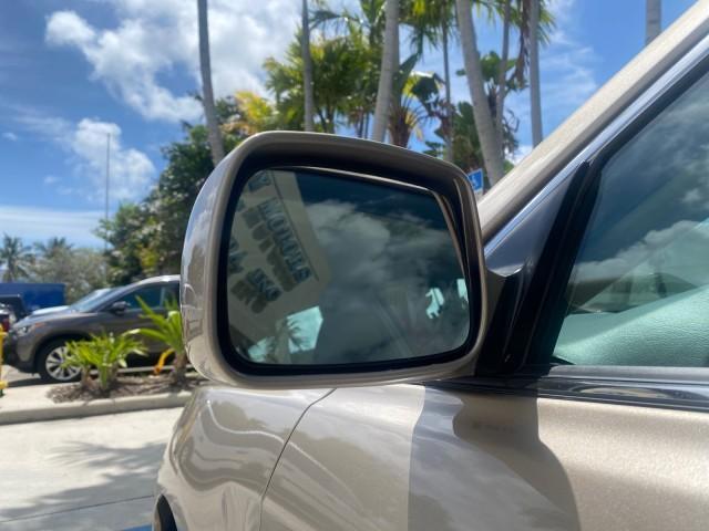 2009 Desert Sand Metallic /Bisque Toyota Camry LE LOW MILES 18,727 1 OWNER (4T1BE46K59U) with an 2.4L DOHC VVT-i 16-Valve 4-Cyl Engine engine, Automatic transmission, located at 4701 North Dixie Hwy, Pompano Beach, FL, 33064, (954) 422-2889, 26.240938, -80.123474 - OUR WEBPAGE FLORIDACARS1.COM HAS OVER 100 PHOTOS AND FREE CARFAX LINK 2009 Toyota Camry LE 1 OWNER Sedan 4 DR 2.4L I4 F DOHC 16V Gasoline 31 MPG Front Wheel Drive Features ABS Brakes Air Conditioning AM/FM Stereo Automatic Transmission Auxiliary Audio Input CD Audio Cruise Control Leather Seats Over - Photo#40